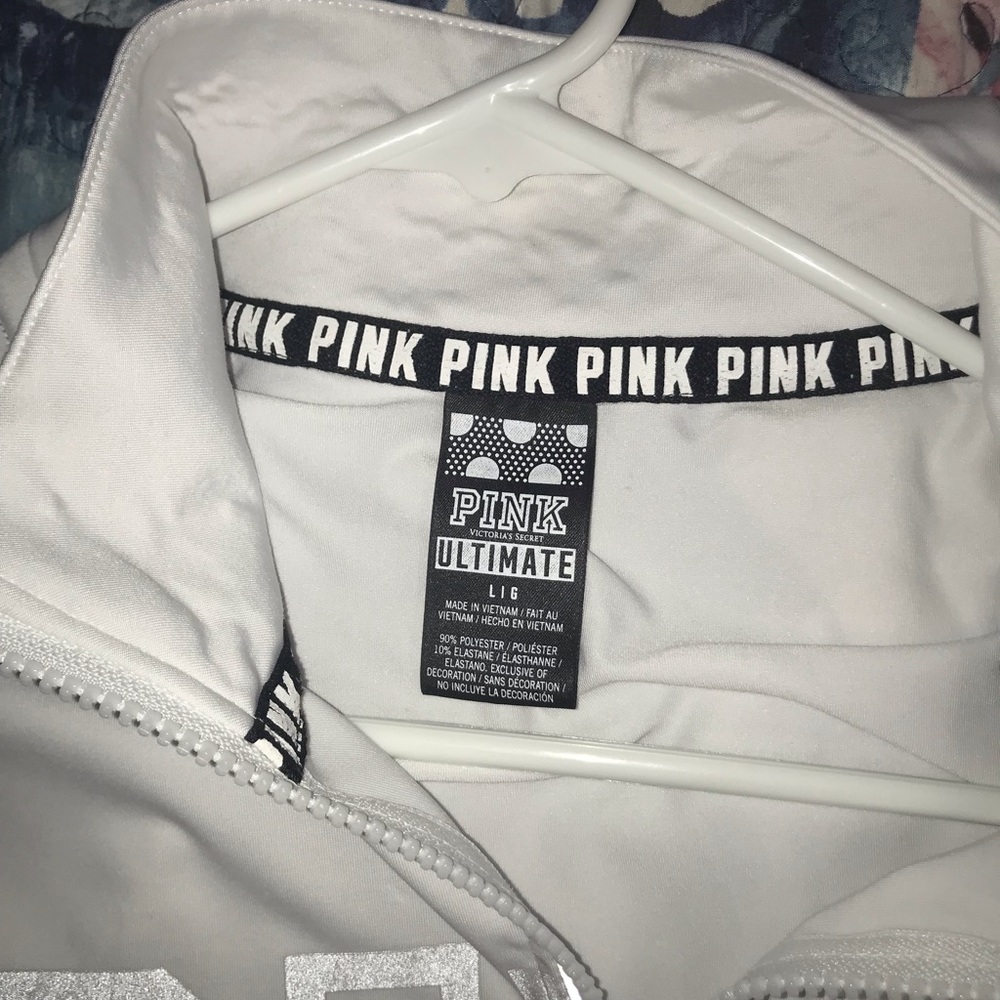 Pullover - Picture 2 of 2